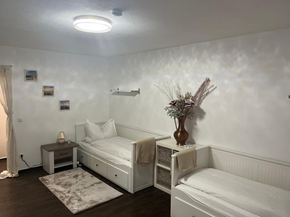 Bibis Ferienwohnung ミュンヘン エクステリア 写真